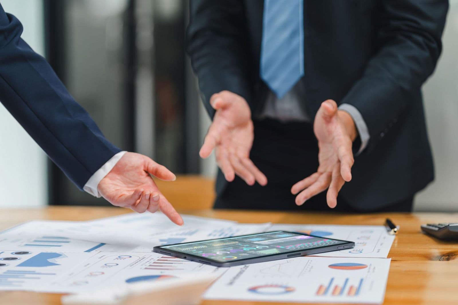 Financial & Business Consulting